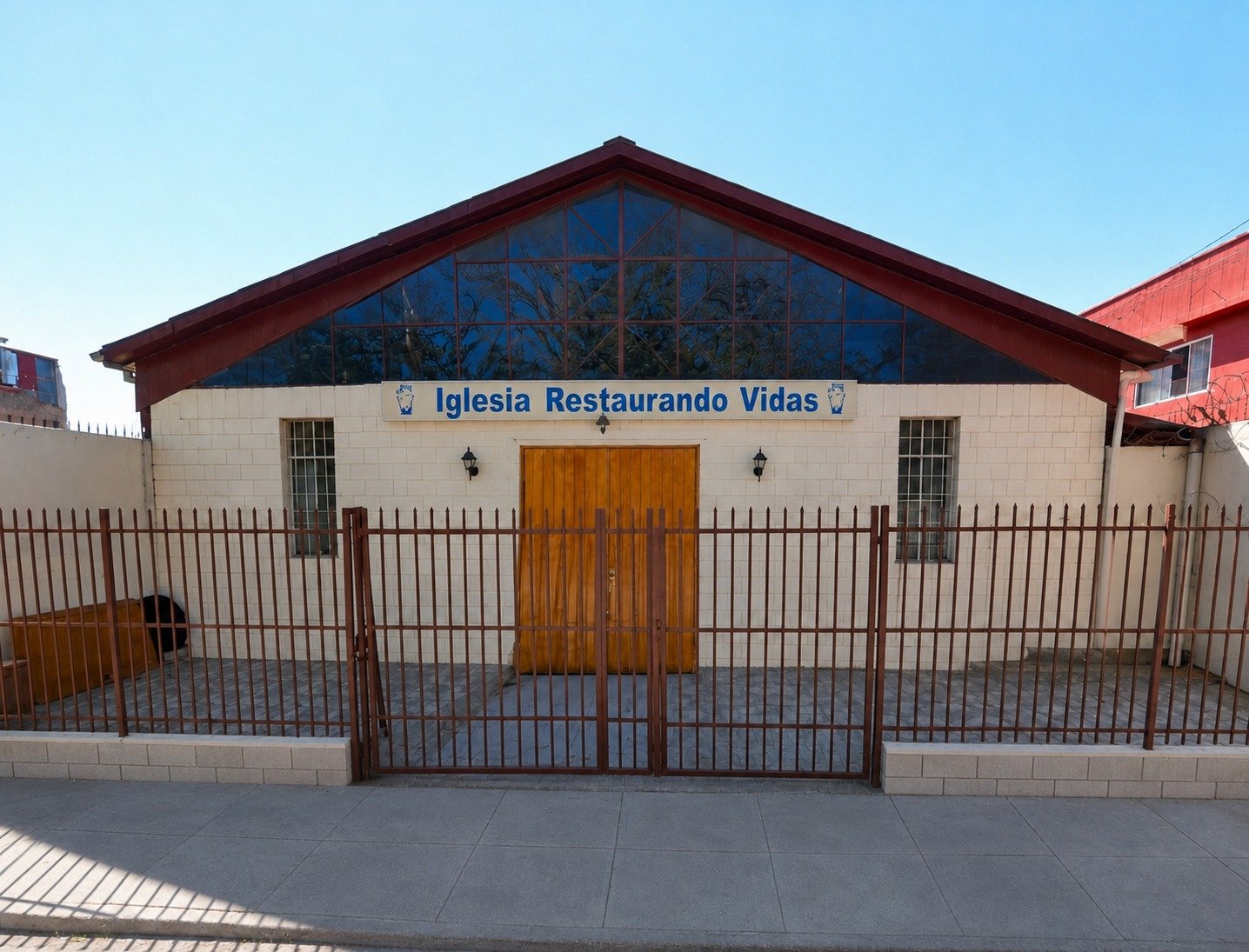 Fachada del templo en Villa Alemana